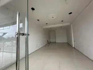 Single Shop/Office Space for Rent