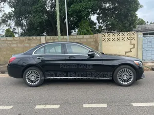 Mercedes-Benz C300 Luxury 4Matic Sedan AWD (2.0L 4cyl 7A) 2016 Black