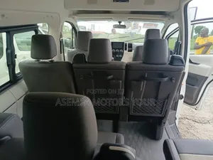 Toyota HiAce 2025 White