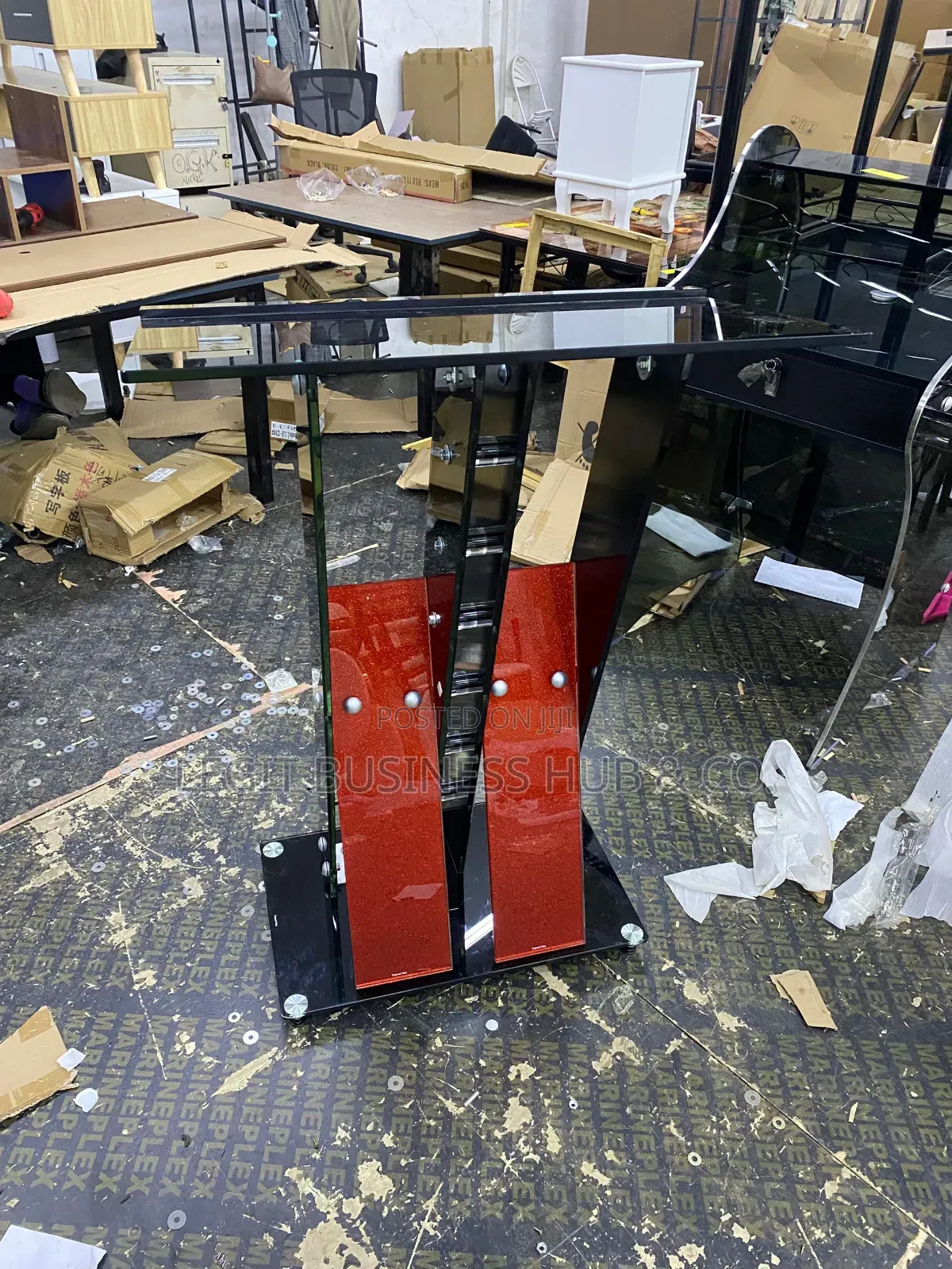 High-Quality Tempered Pulpit