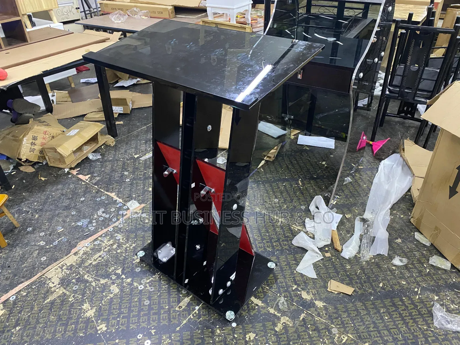 High-Quality Tempered Pulpit