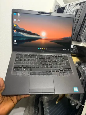 Laptop Dell Latitude 5400 8GB Intel Core i5 SSD 256GB