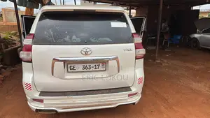 Toyota Land Cruiser Prado 4.0 Petrol TX-L 2012 White