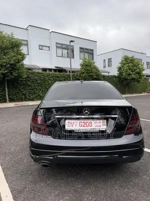 Mercedes-Benz C250 2013 Black