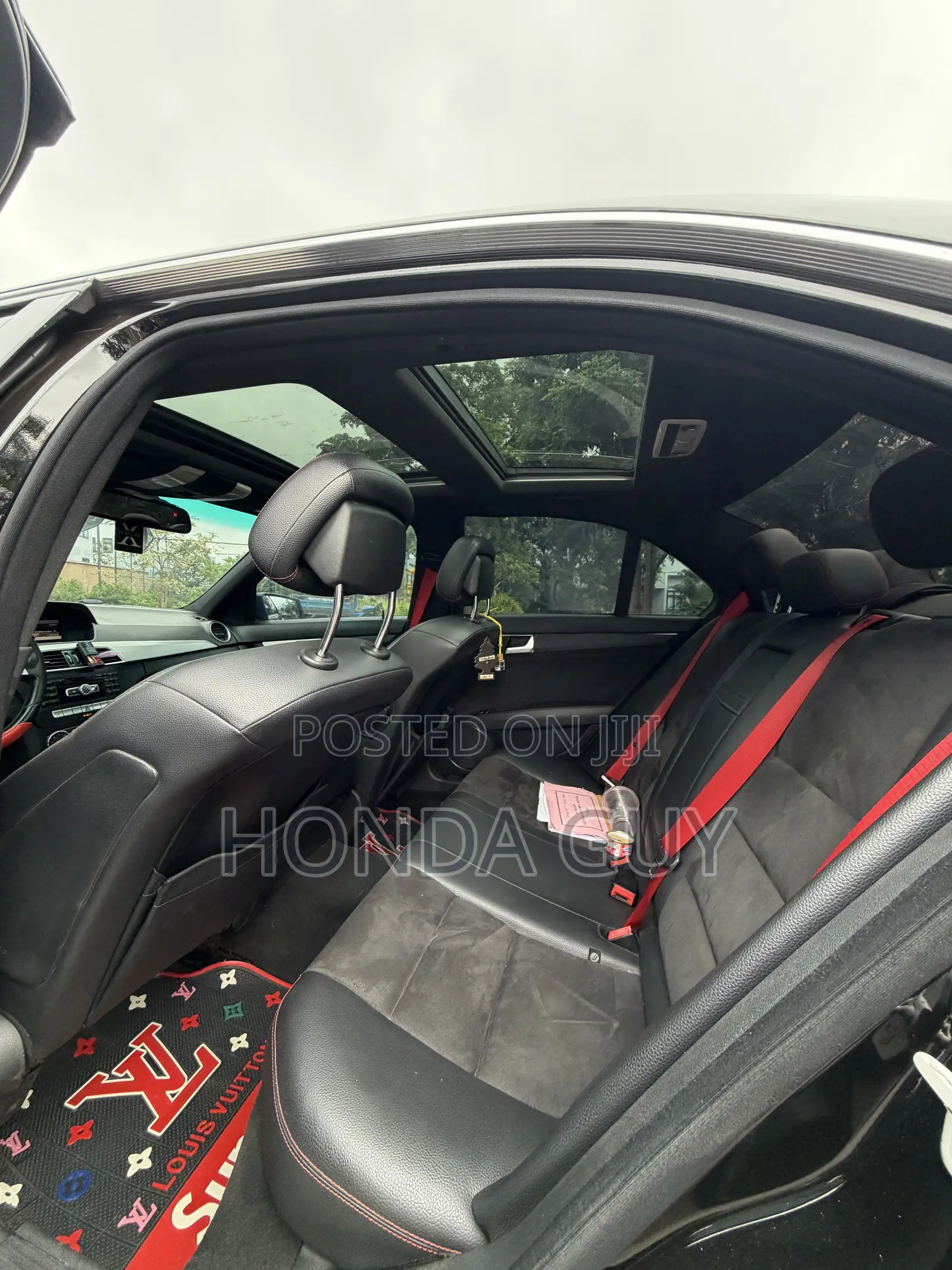 Mercedes-Benz C250 2013 Black