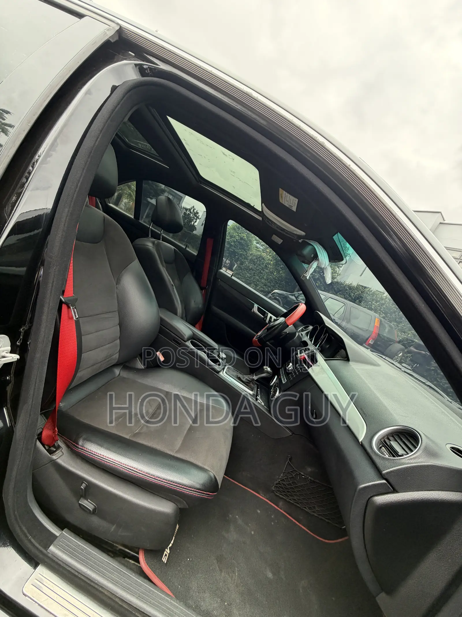 Mercedes-Benz C250 2013 Black