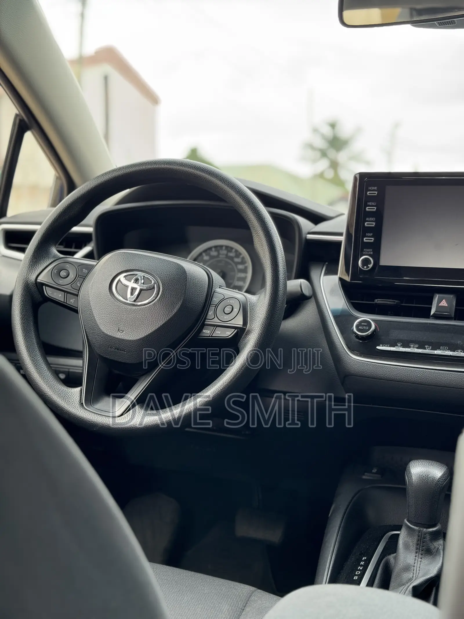 Toyota Corolla LE 2020 Blue