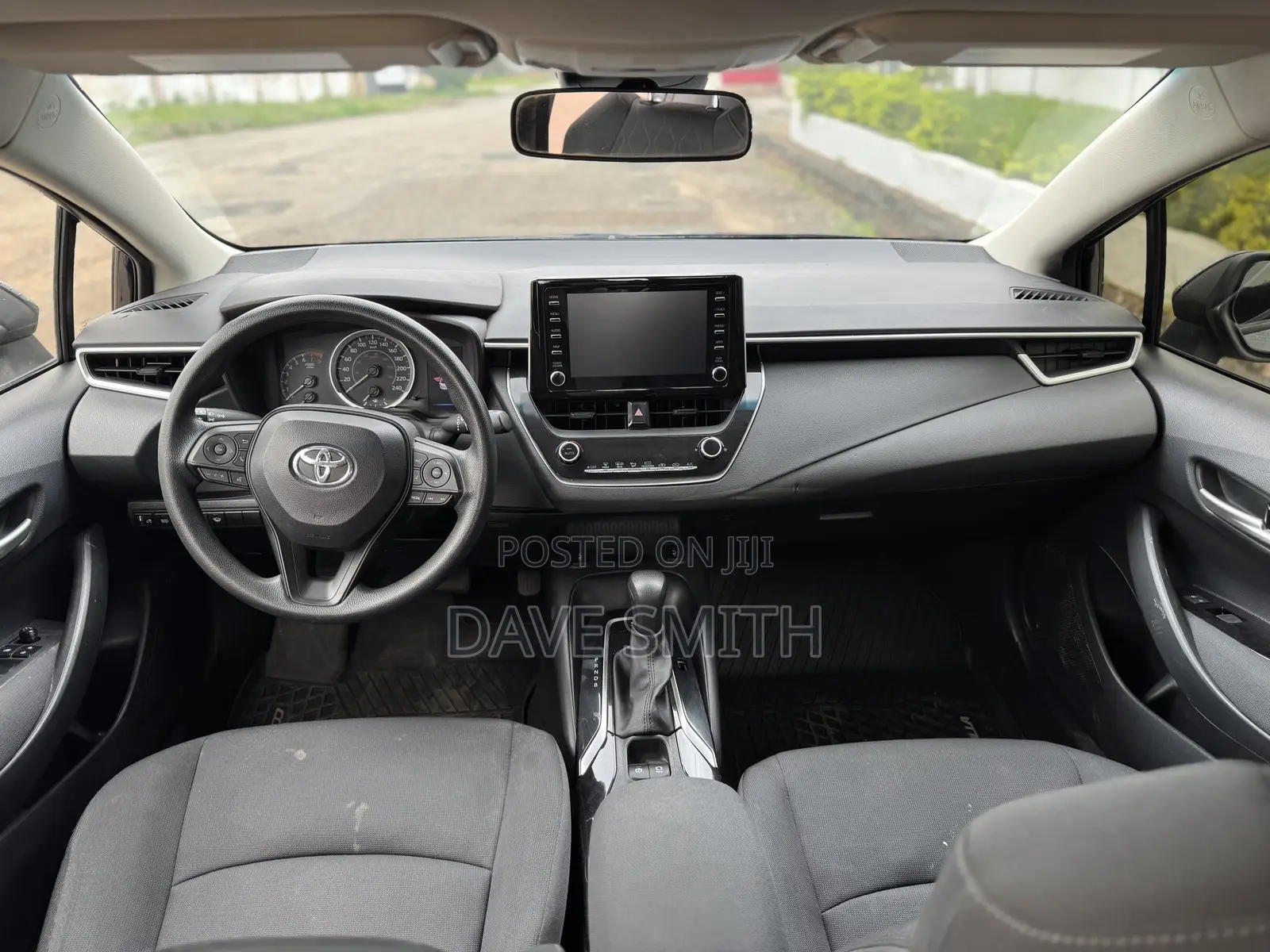Toyota Corolla LE 2020 Blue
