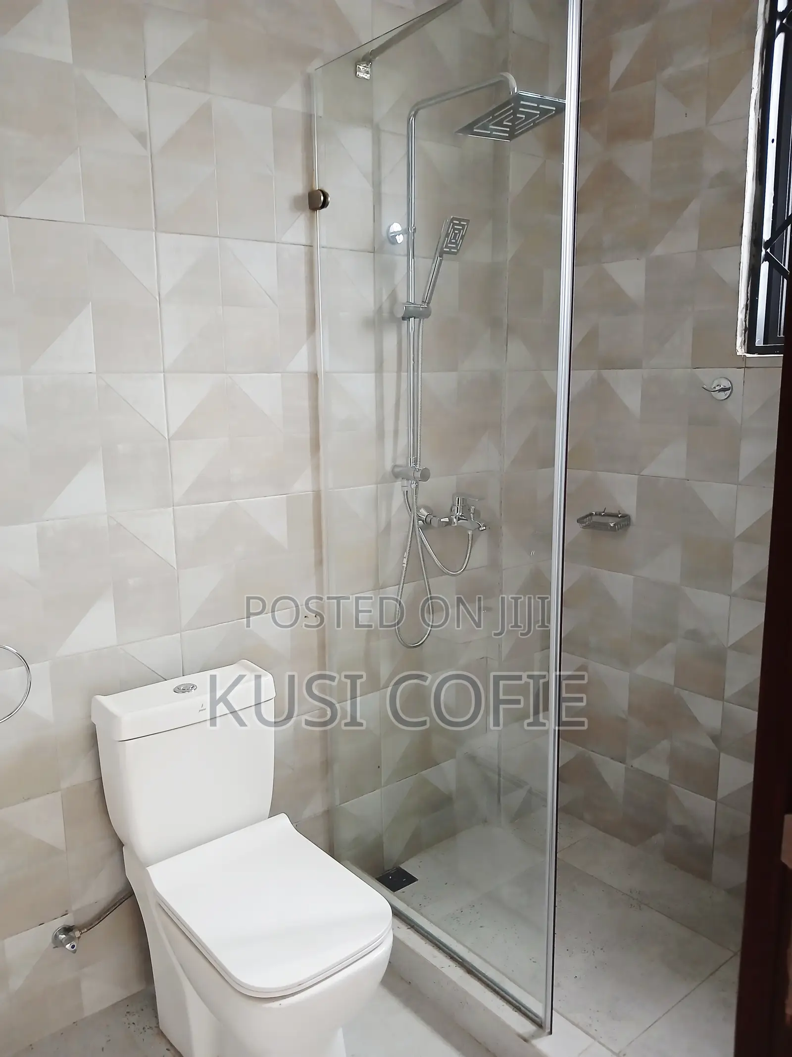 3bdrm Apartment in Asore Junction for rent