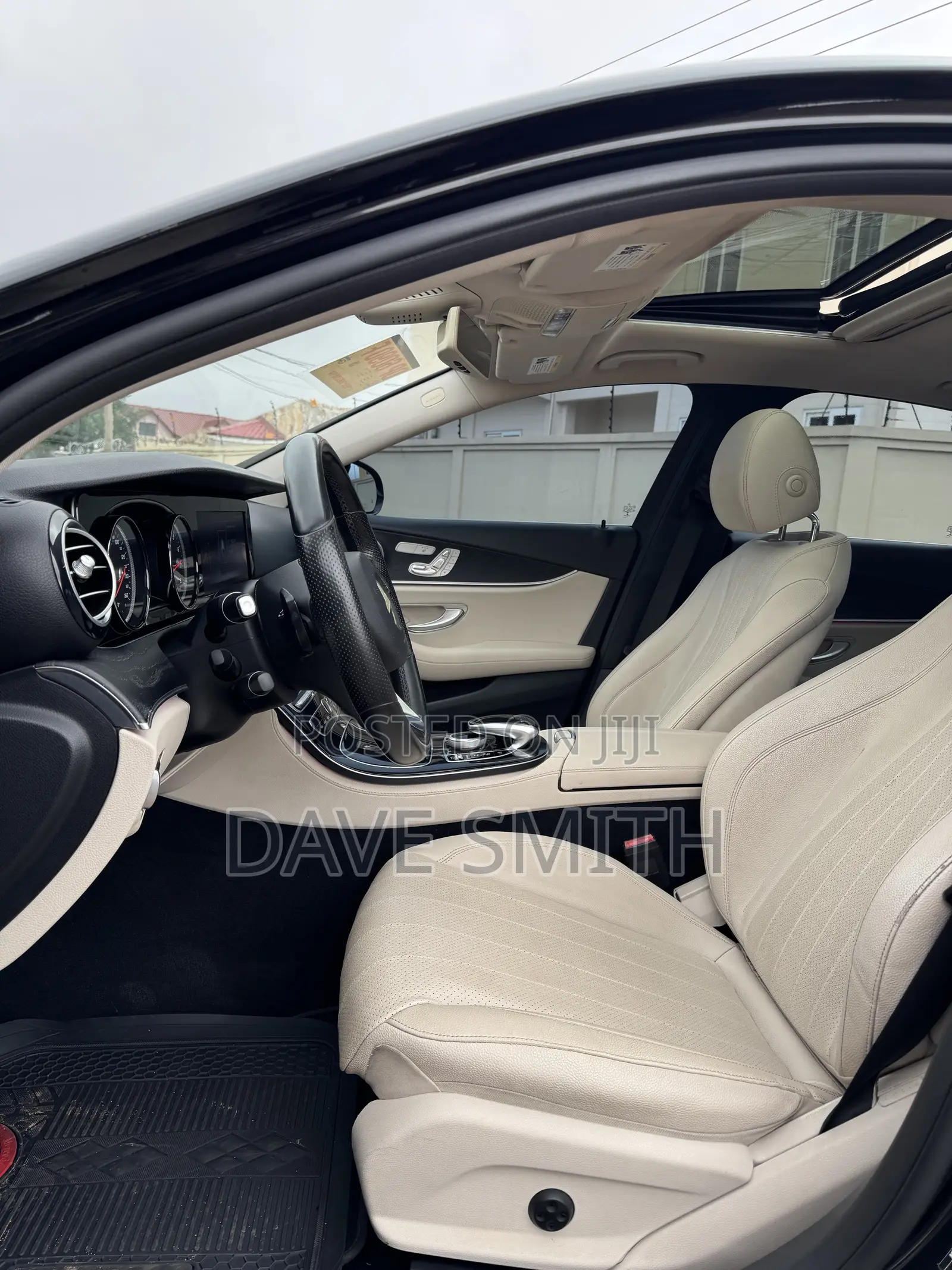 Mercedes-Benz E300 4Matic AWD Sedan (2.0L 4cyl 9A) 2017 Black