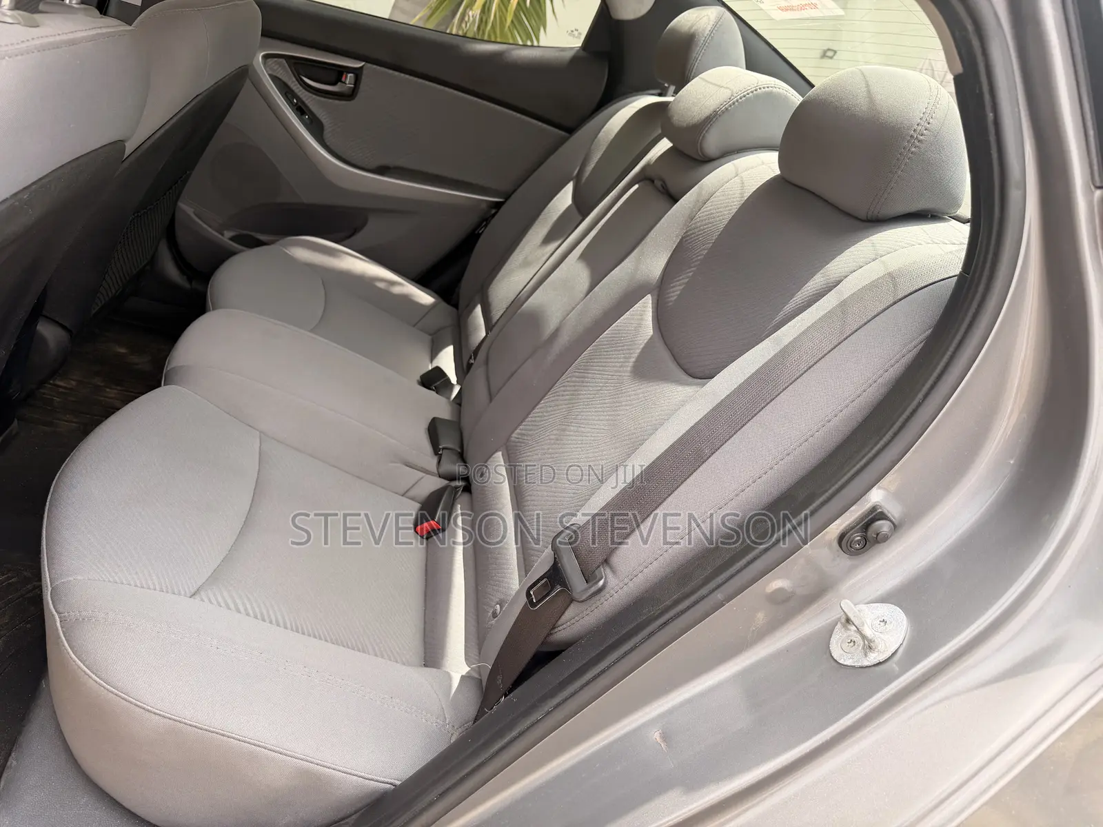 Hyundai Elantra GLS Sedan FWD (1.8L 4cyl 6M) 2013 Gray