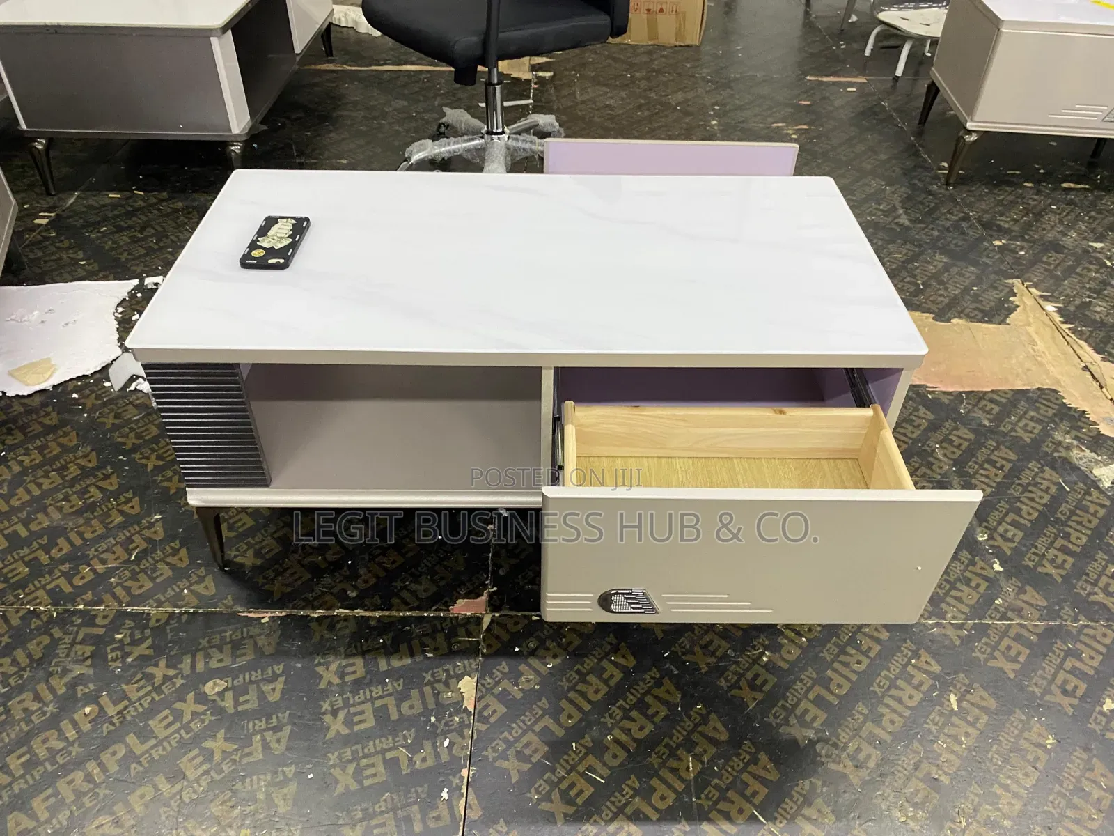 Stylish Modern Centre Table
