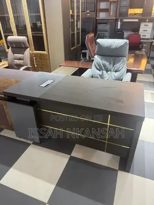 1.6 Matters Executive Office Desk