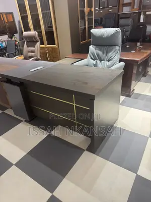 1.6 Matters Executive Office Desk