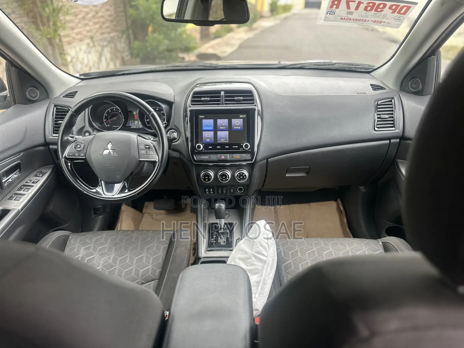 Mitsubishi Outlander SE 2022 Silver