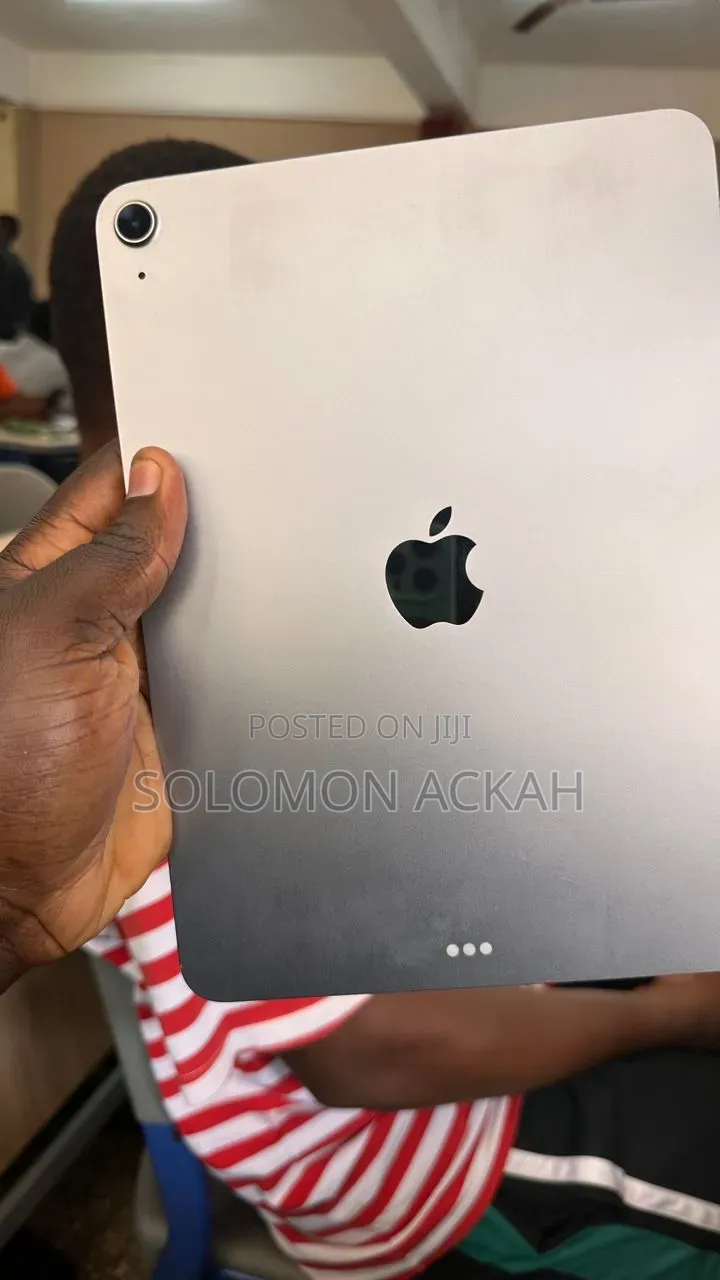 Apple iPad Air 128 GB Silver