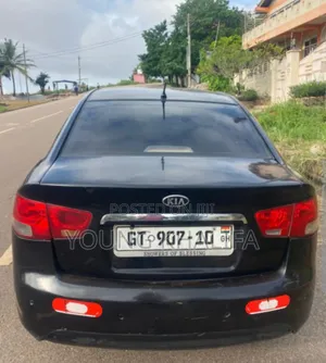 Kia Cerato 2010 Black