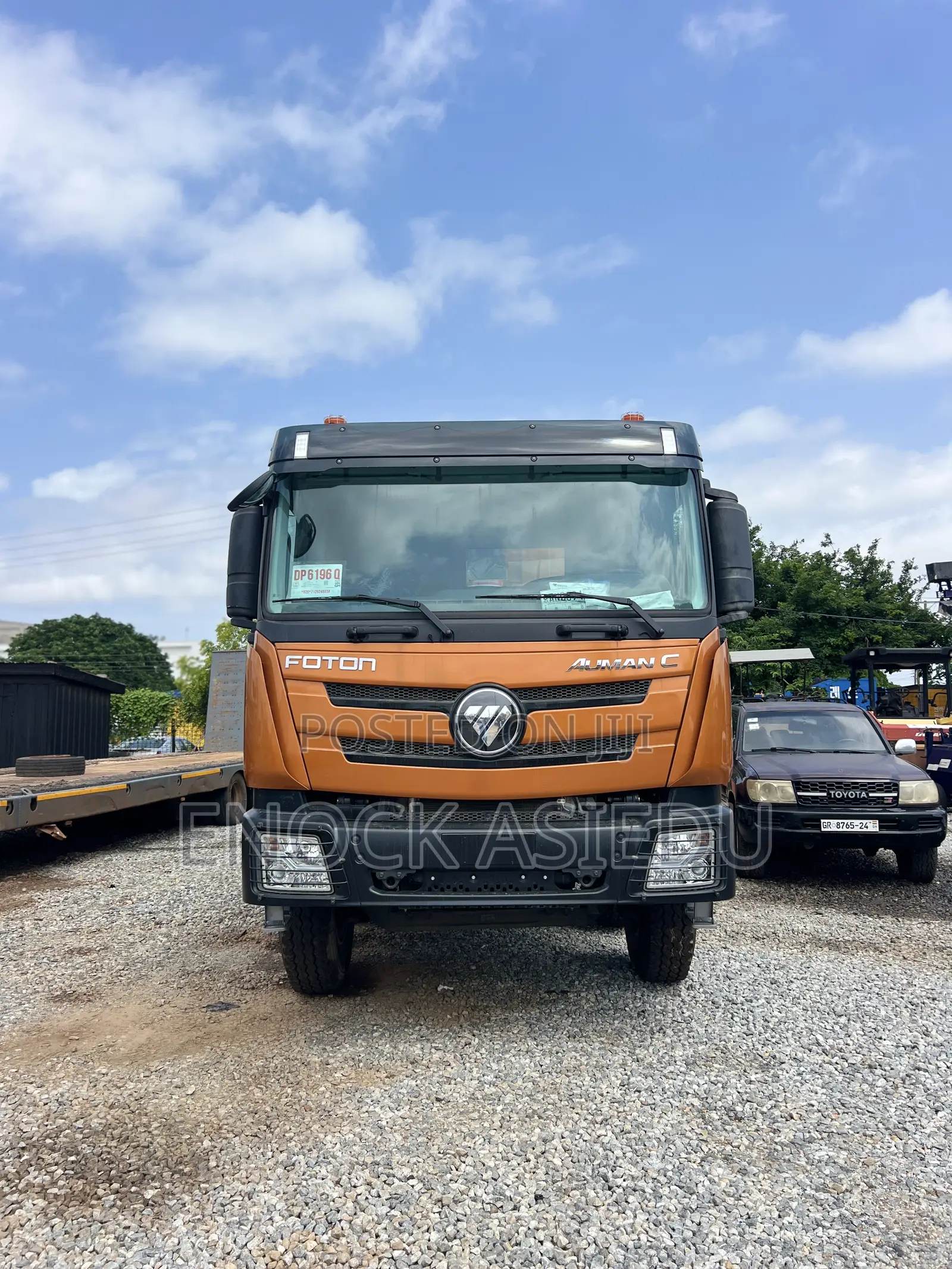 Heavy Duty Truck