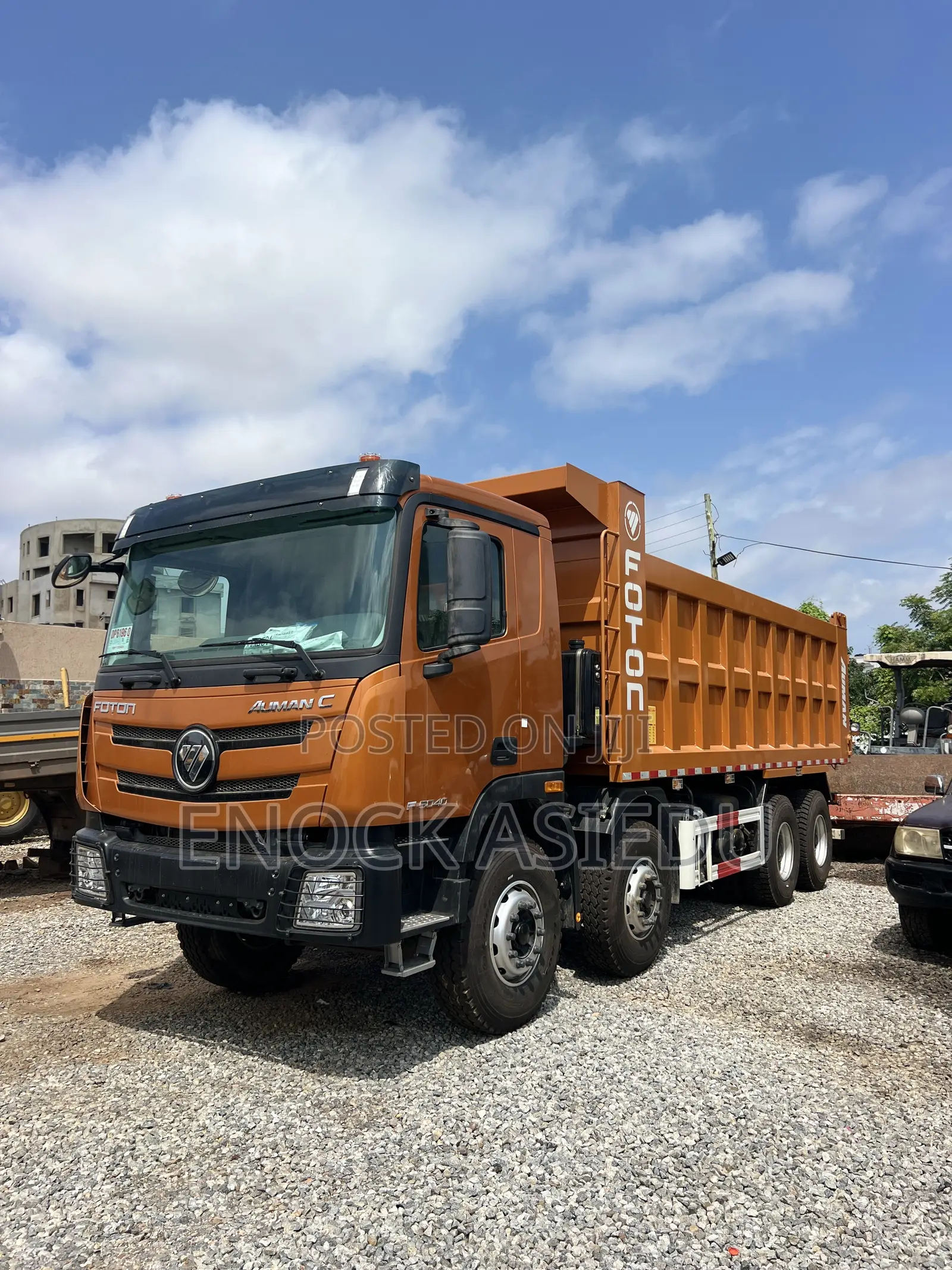 Heavy Duty Truck