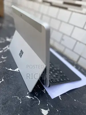Laptop Microsoft Surface Go 4GB Intel Pentium SSD 128GB