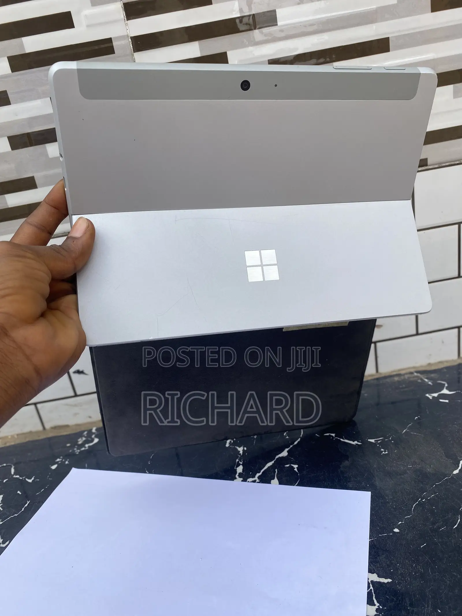 Laptop Microsoft Surface Go 4GB Intel Pentium SSD 128GB