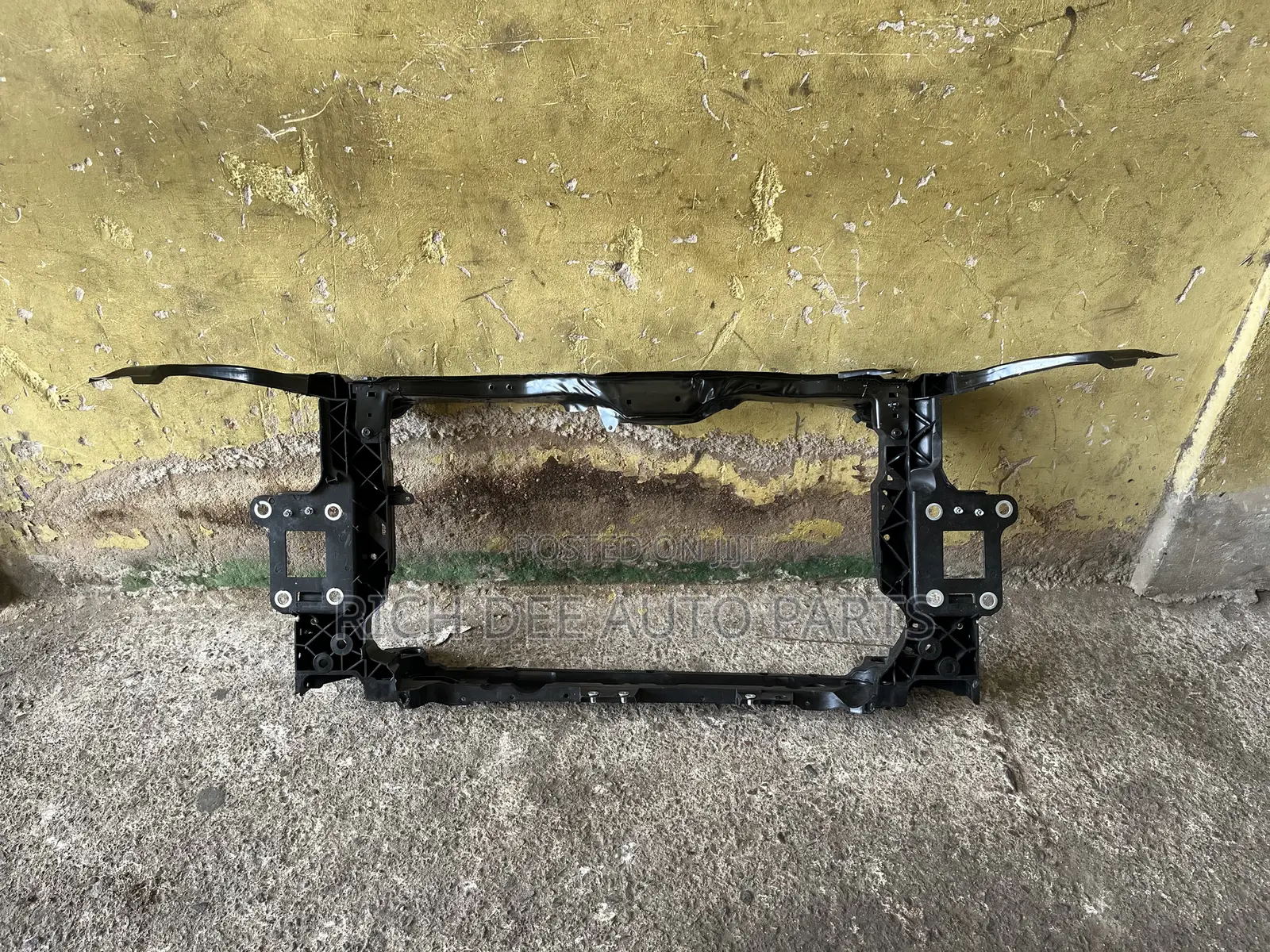 Honda Civic Radiator Support 2016, 2017, 2018, 2019, 2020, 2021