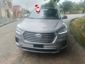 Hyundai Santa Fe 2017 Gray