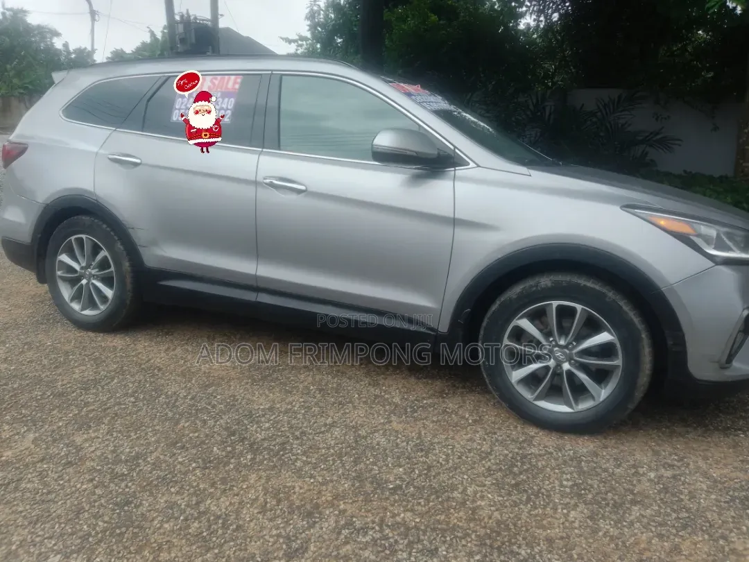 Hyundai Santa Fe 2017 Gray