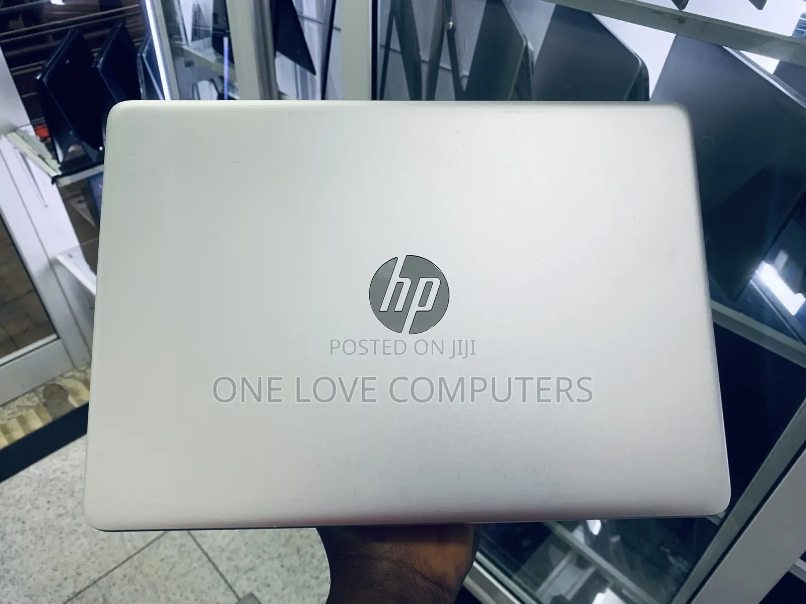 Laptop HP 14S 8GB AMD Ryzen 3 SSD 256GB