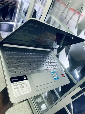 Laptop HP 14S 8GB AMD Ryzen 3 SSD 256GB