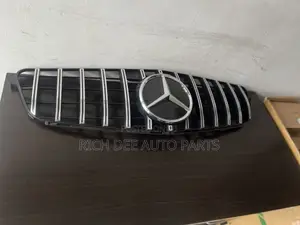 Mercedes-Benz C-Class W204 C300 2017, 2018, 2019 Vertical Grill