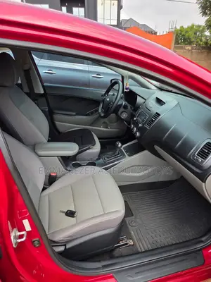 Kia Forte LX Sedan 2015 Red