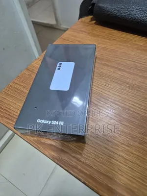 New Samsung Galaxy S24 FE 128 GB Black