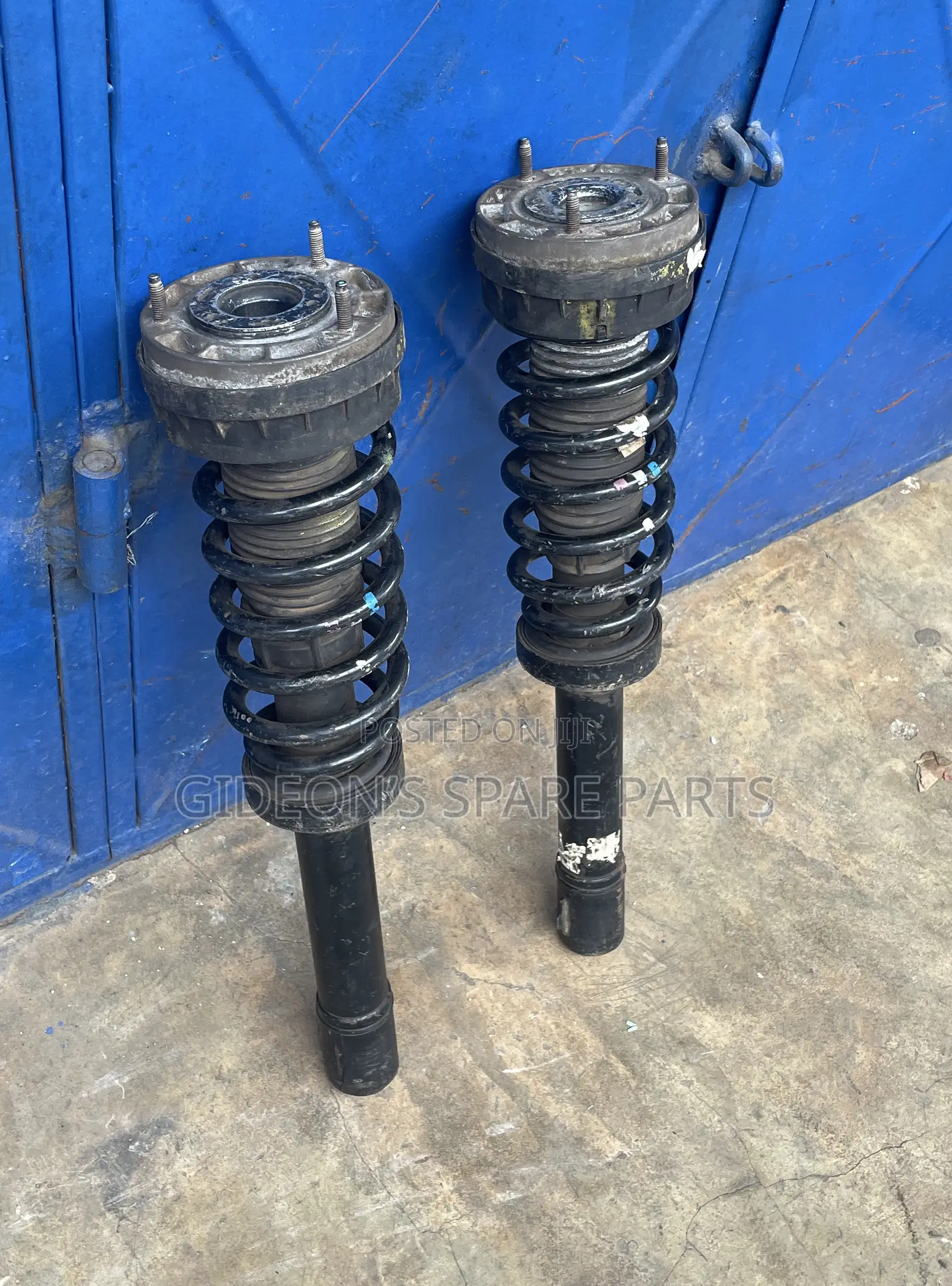 Range Rover Velar Front Shocks Absorbers