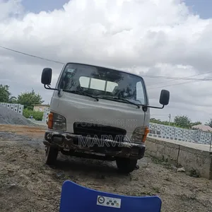 Hyundai Mighty 2