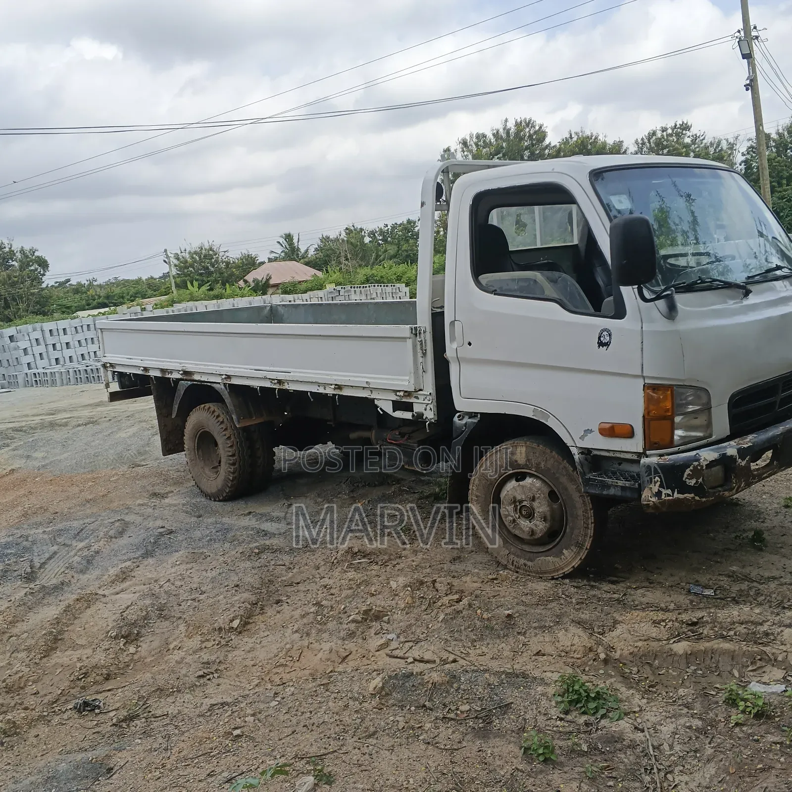 Hyundai Mighty 2