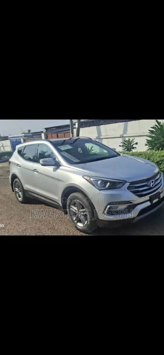 Hyundai Santa Fe 2018 Silver