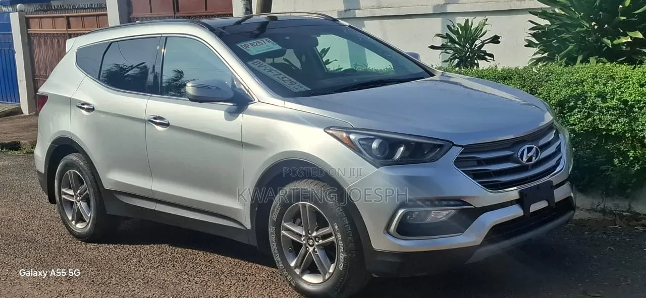 Hyundai Santa Fe 2018 Silver