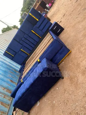 Complete Queen Size Bedframes With 2 Sides Drawers
