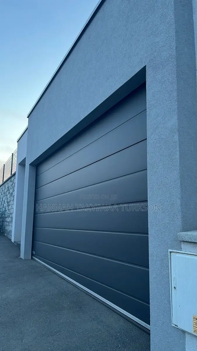 Quality and Affordable Custom Garage Doors Built to Last