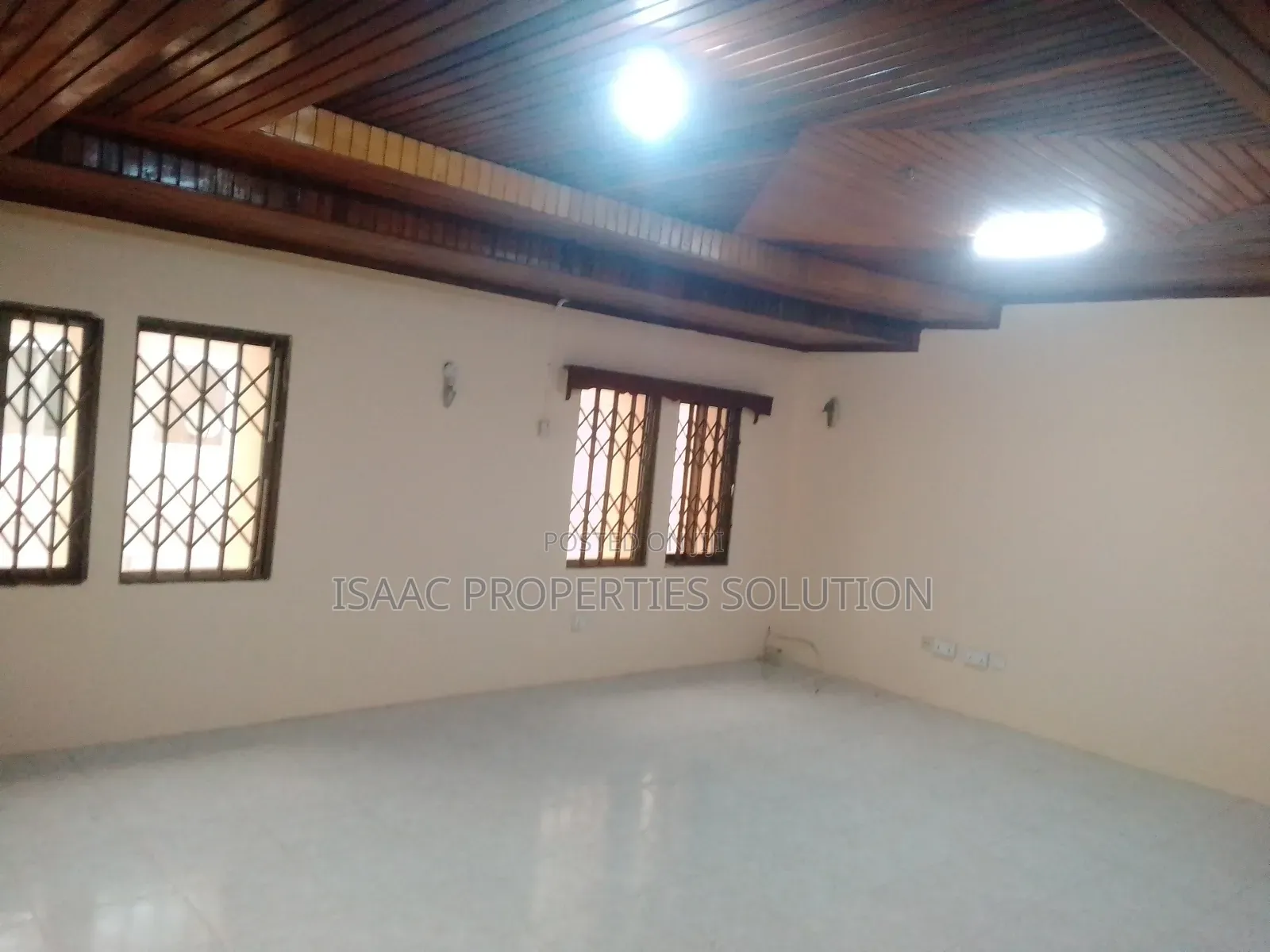 4bdrm Bungalow in Isaac Properties, Shama Ahanta East Metropolitan
