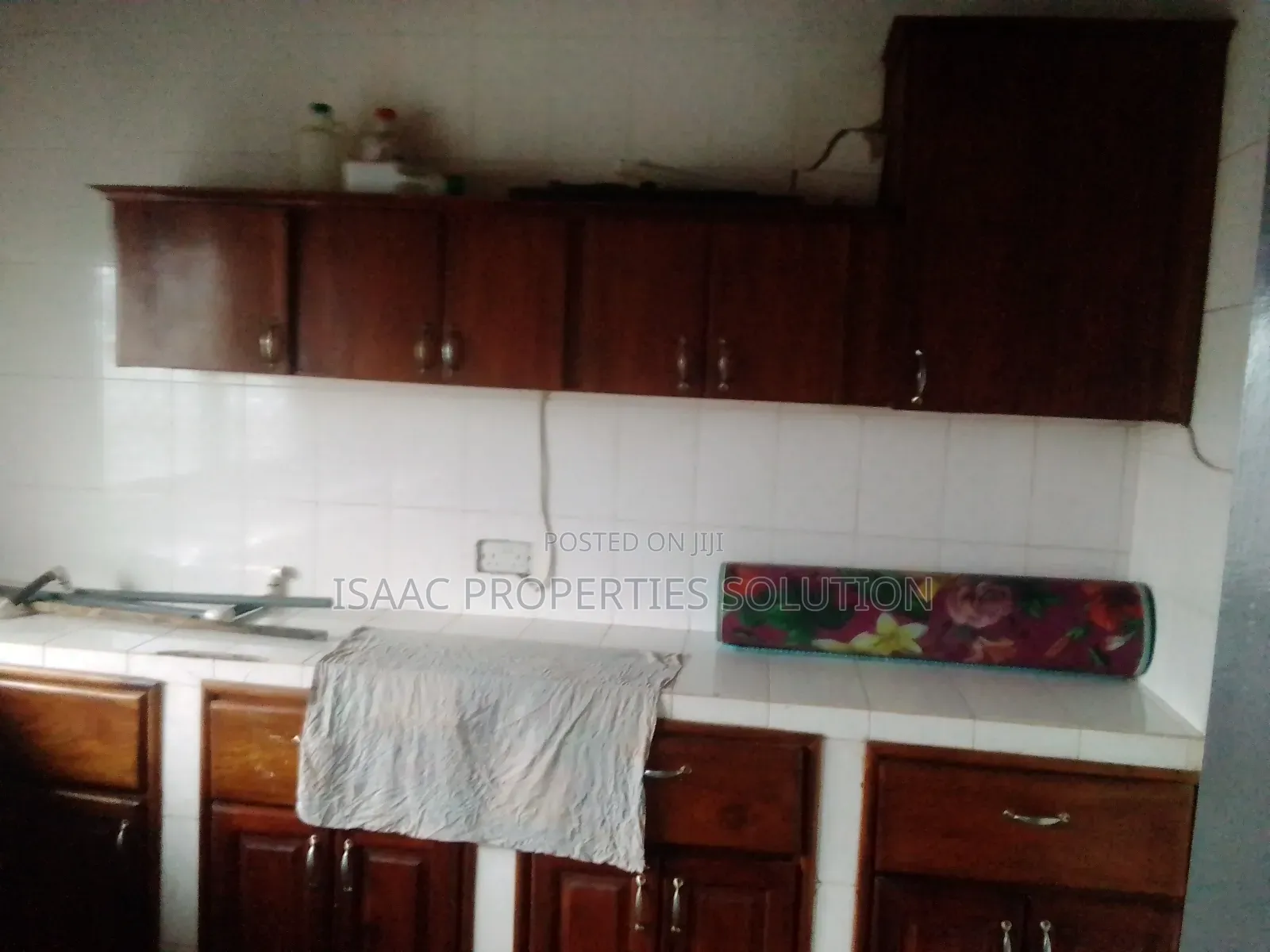 4bdrm Bungalow in Isaac Properties, Shama Ahanta East Metropolitan