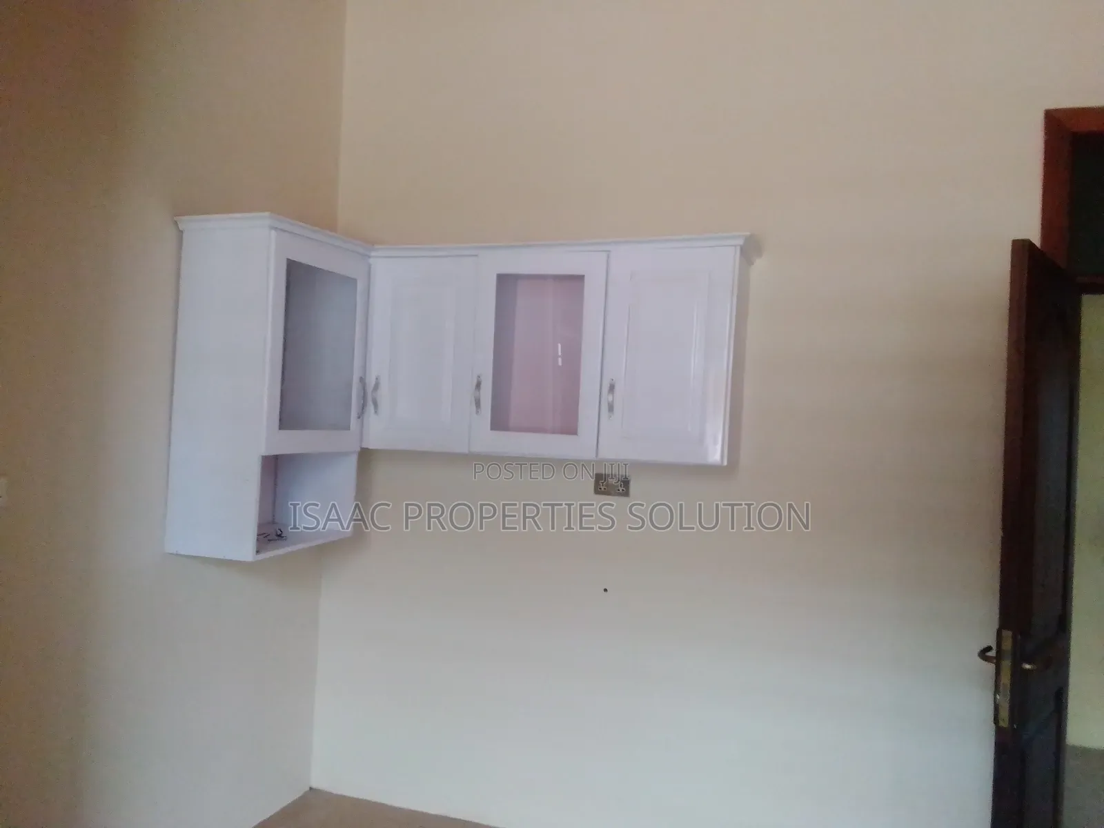 4bdrm Bungalow in Isaac Properties, Shama Ahanta East Metropolitan