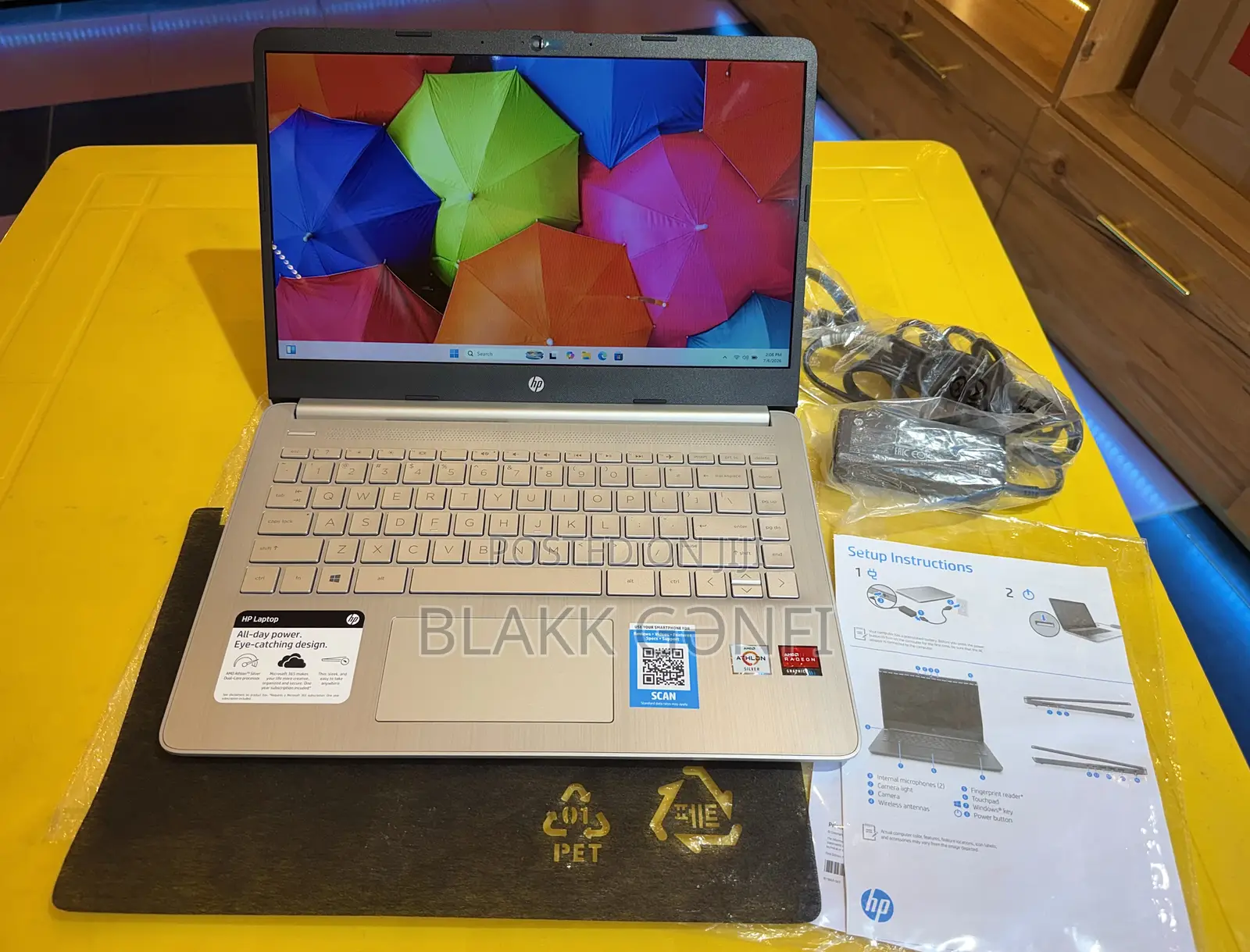 New Laptop HP OmniBook X Laptop 14-fe0097nr 4GB AMD Ryzen 5 SSD 60GB