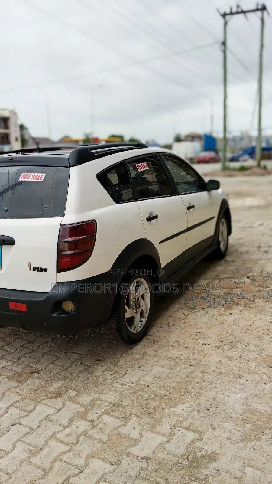 Pontiac Vibe 2007 White