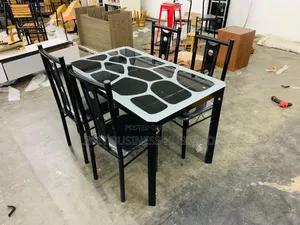 Normal Dining Set