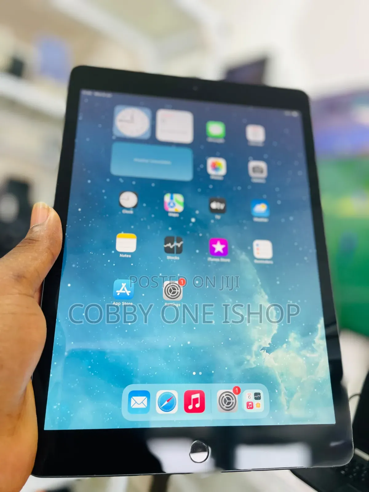 Apple iPad 10.2 (2019) 32 GB Gray