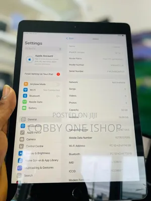 Apple iPad 10.2 (2019) 32 GB Gray