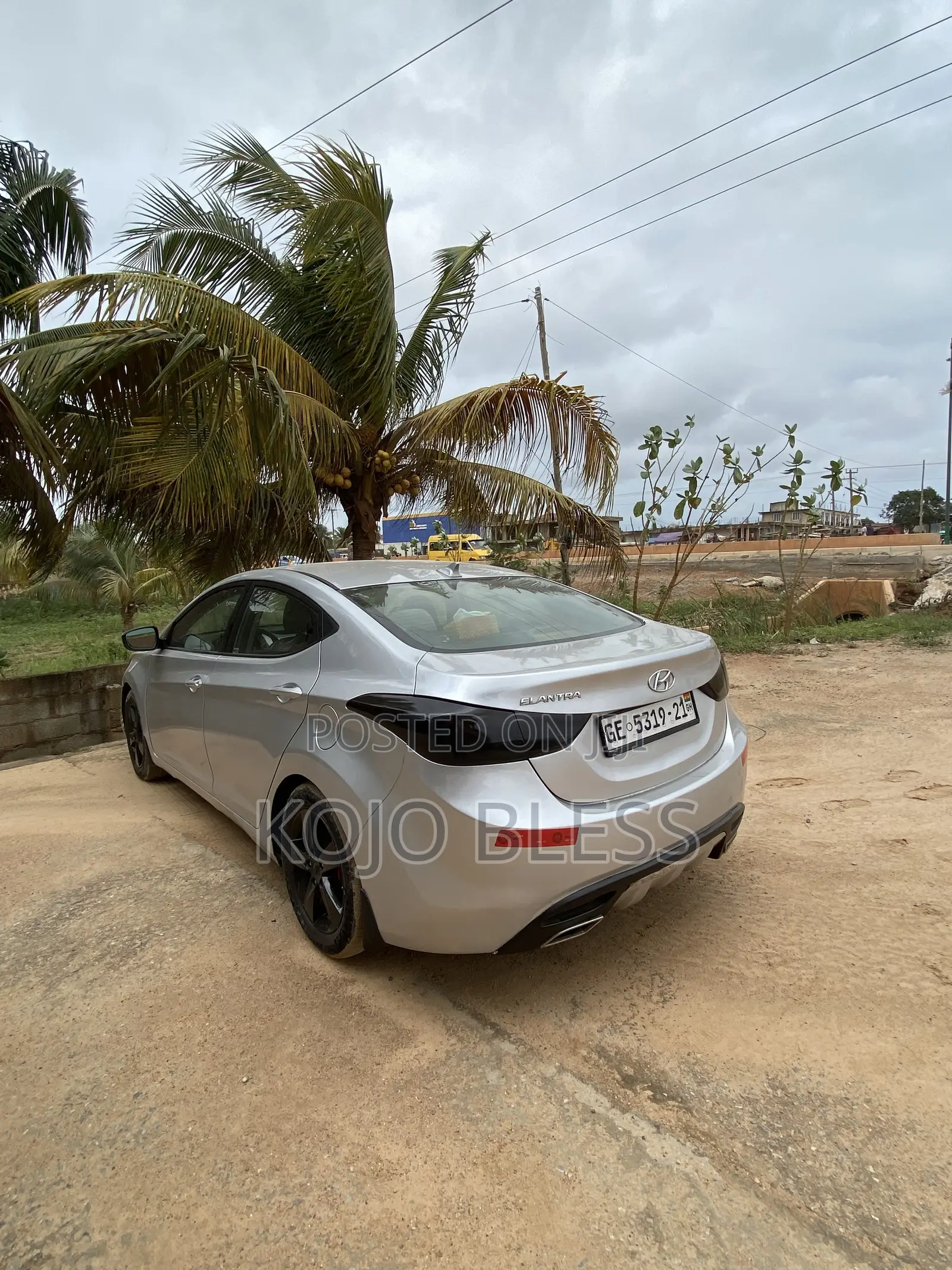 Hyundai Elantra 2013 Silver