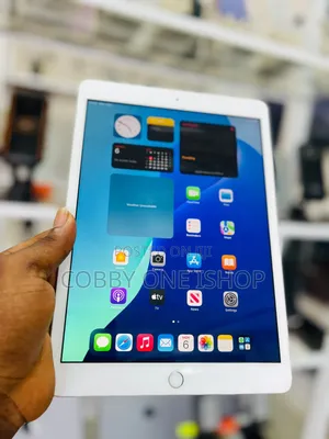 Apple iPad 10.2 (2019) 32 GB Silver